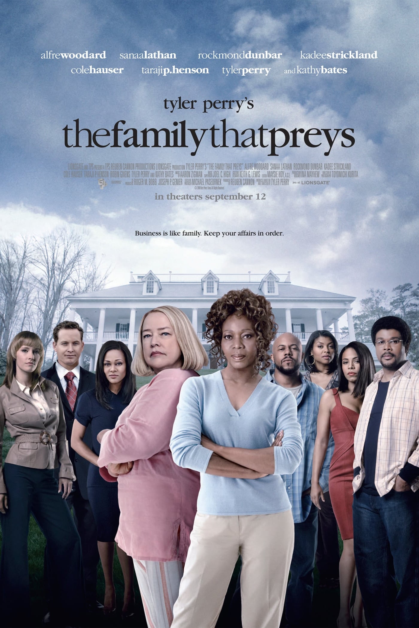 Постер Tyler Perry's The Family That Preys